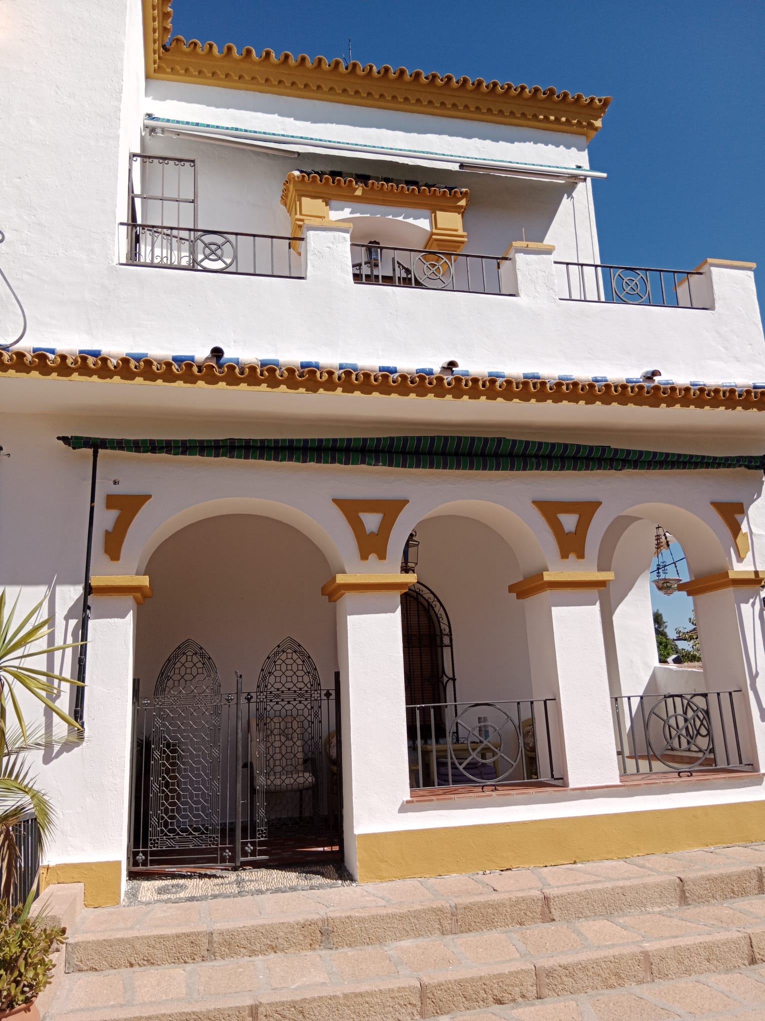 Trabajo de pintura exterior — Pinturas LITE